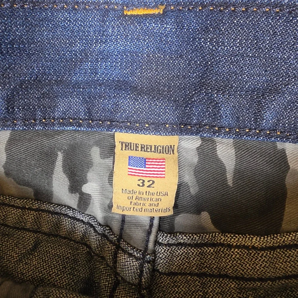 True Religion Geno Relaxed Slim Jeans Mens 32 Blue Excellent Made in USA Denim